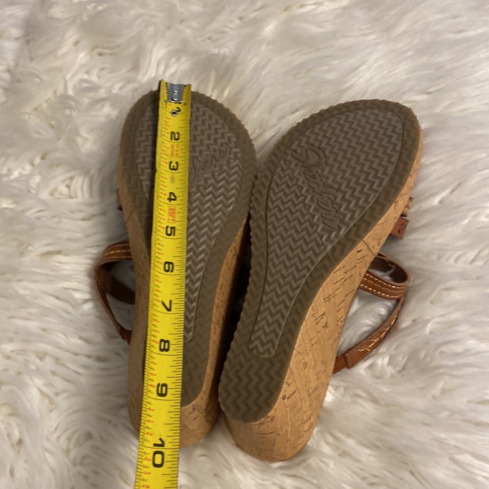 Skechers Luxe Foam Sandals excellent condition size 9 brown color - Picture 10 of 12